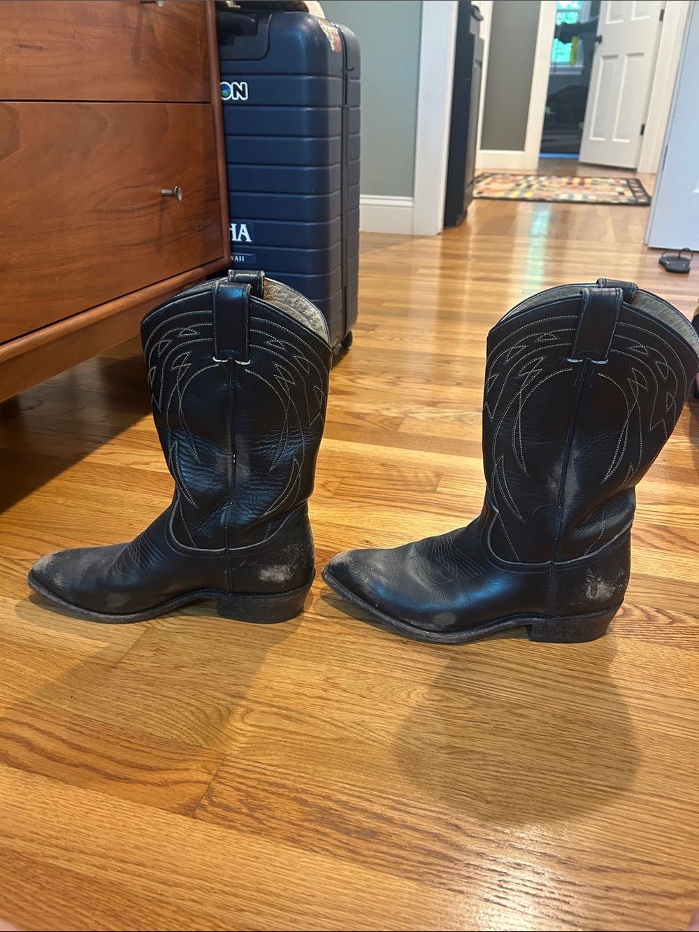 Frye Black Women's Western Cowboy Boots - Classic Pull-On Style